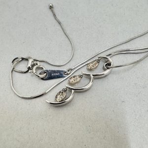 K18 / WG / ダイヤモンド / ネックレス / 白金