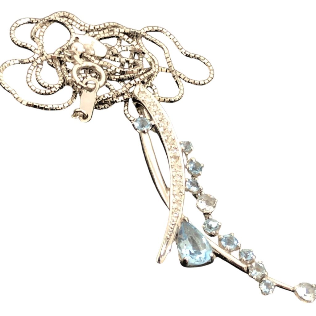 K18WGネックレス