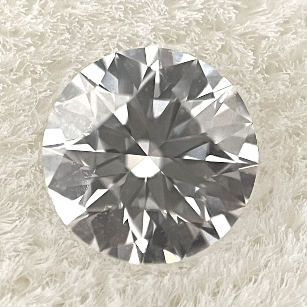 ダイヤモンド　ルース　ジュエリー　0.82ct