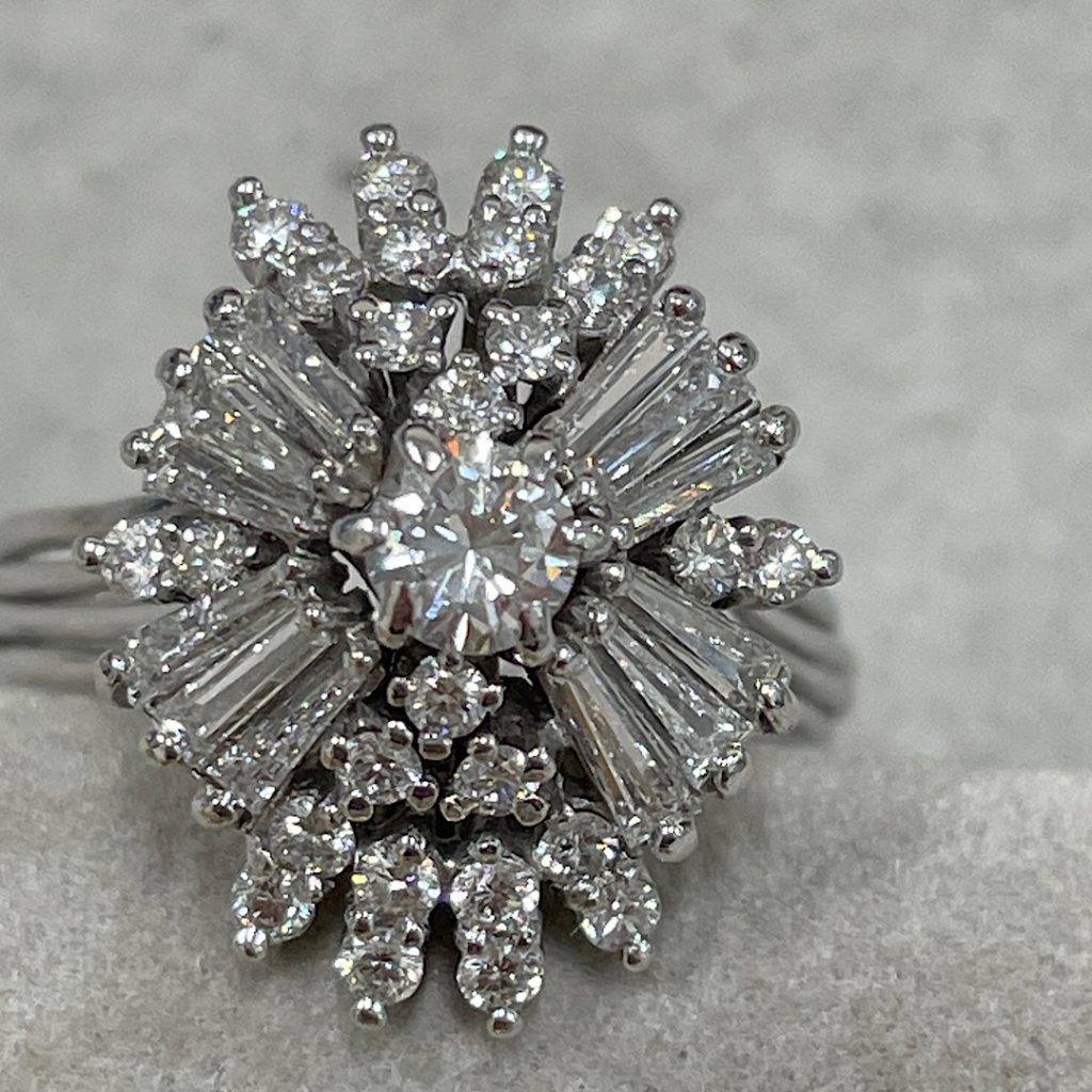 pt900ダイヤモンド付きリングの買取| 取手市南藤代| その場で現金買取致します！