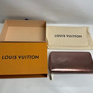 ブランド財布の買取店| ルイヴィトン ジッピーウォレットLOUIS VUITTONの買取| 取手市小門間