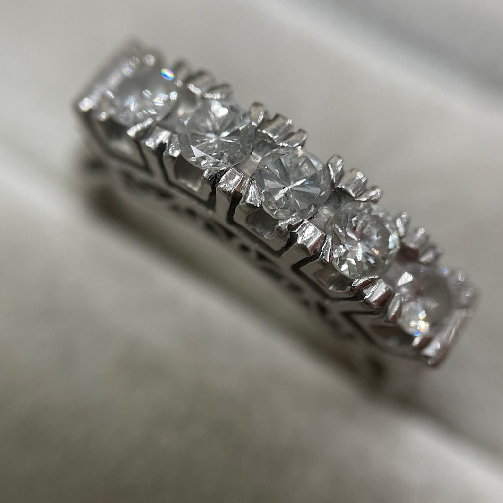 プラチナのお買い取りならお任せください！ | pt900ダイヤモンド付きリングのお買い取り | 我孫子市天王台