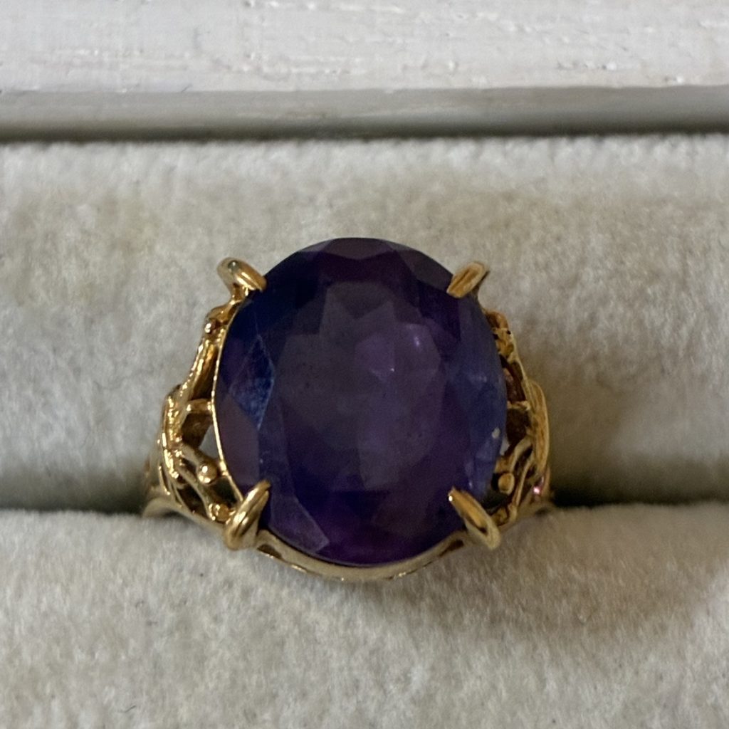 K18（18金）アメジストリング