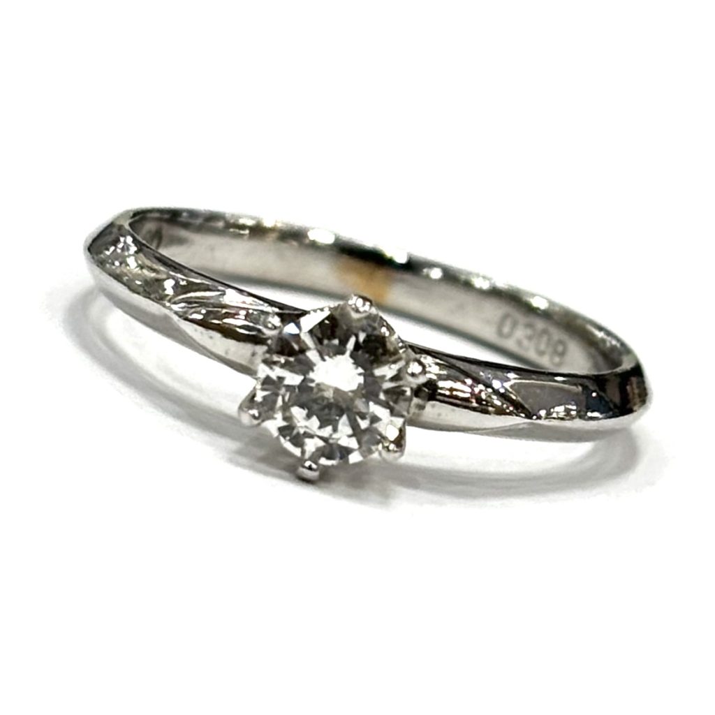 PT900 ダイヤモンド リング