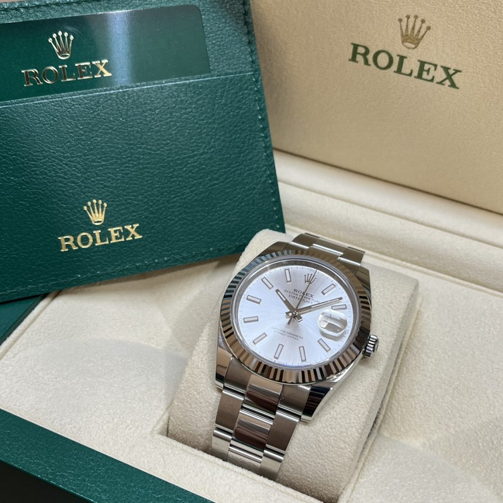 ロレックス デイトジャスト41 / 126334