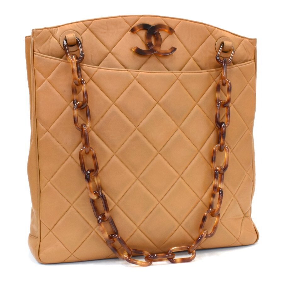 シャネル プラチェーン ショルダートート マトラッセ