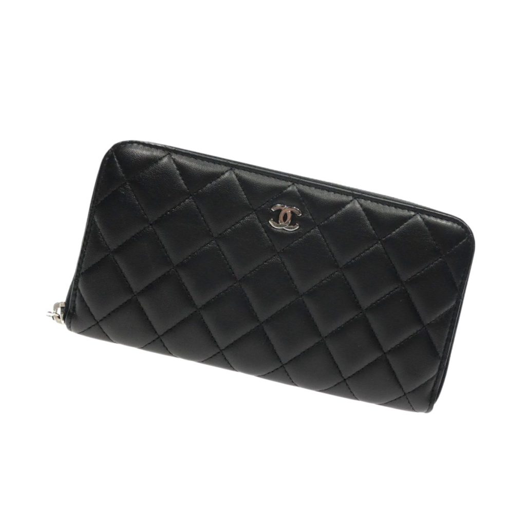CHANEL　シャネル　財布　マトラッセ