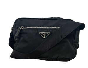 プラダ　ナイロンバック