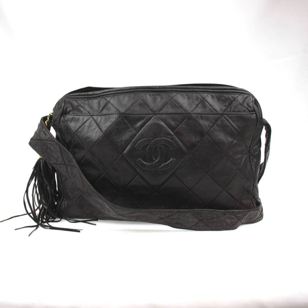 CHANEL　シャネル　マトラッセ　ショルダーバッグ