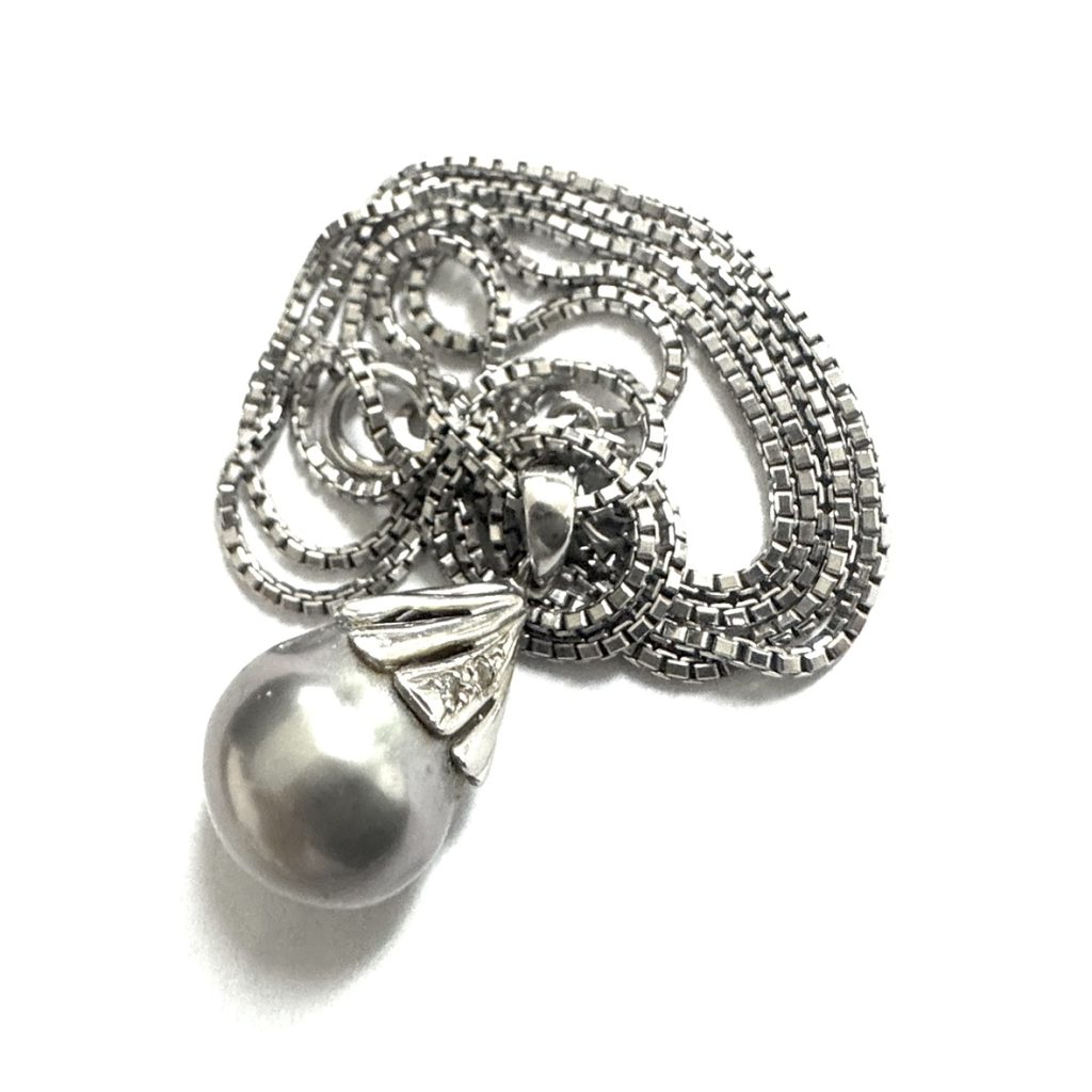 Pt850 プラチナ パール 黒蝶真珠 ネックレス