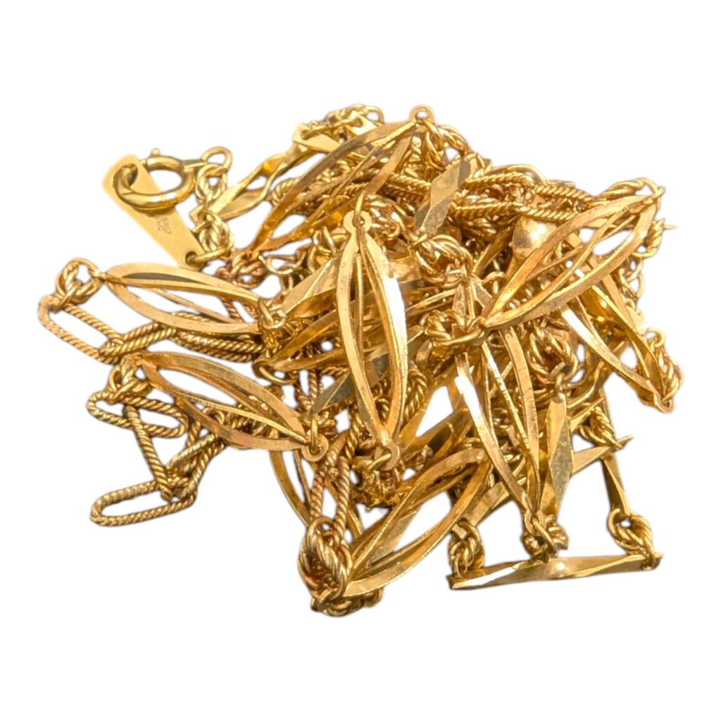 K18(18金)ネックレス