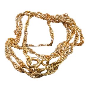 イタリー刻印　ゴールドネックレス