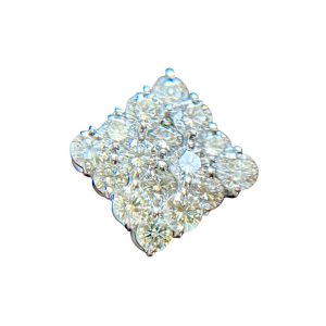 Pt900(プラチナ)　メレダイヤ付き　リング