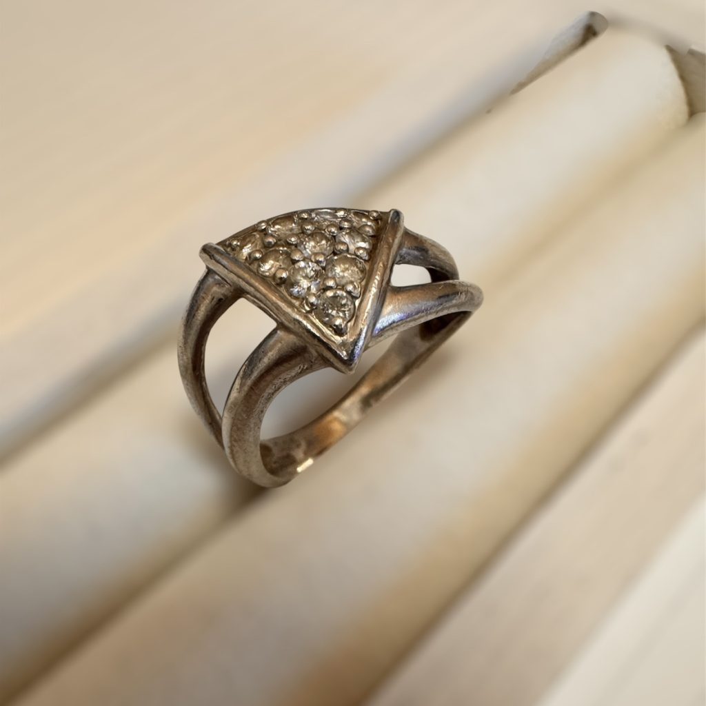 Pt900(プラチナ900)　ダイヤモンド付きリング　札幌市西区