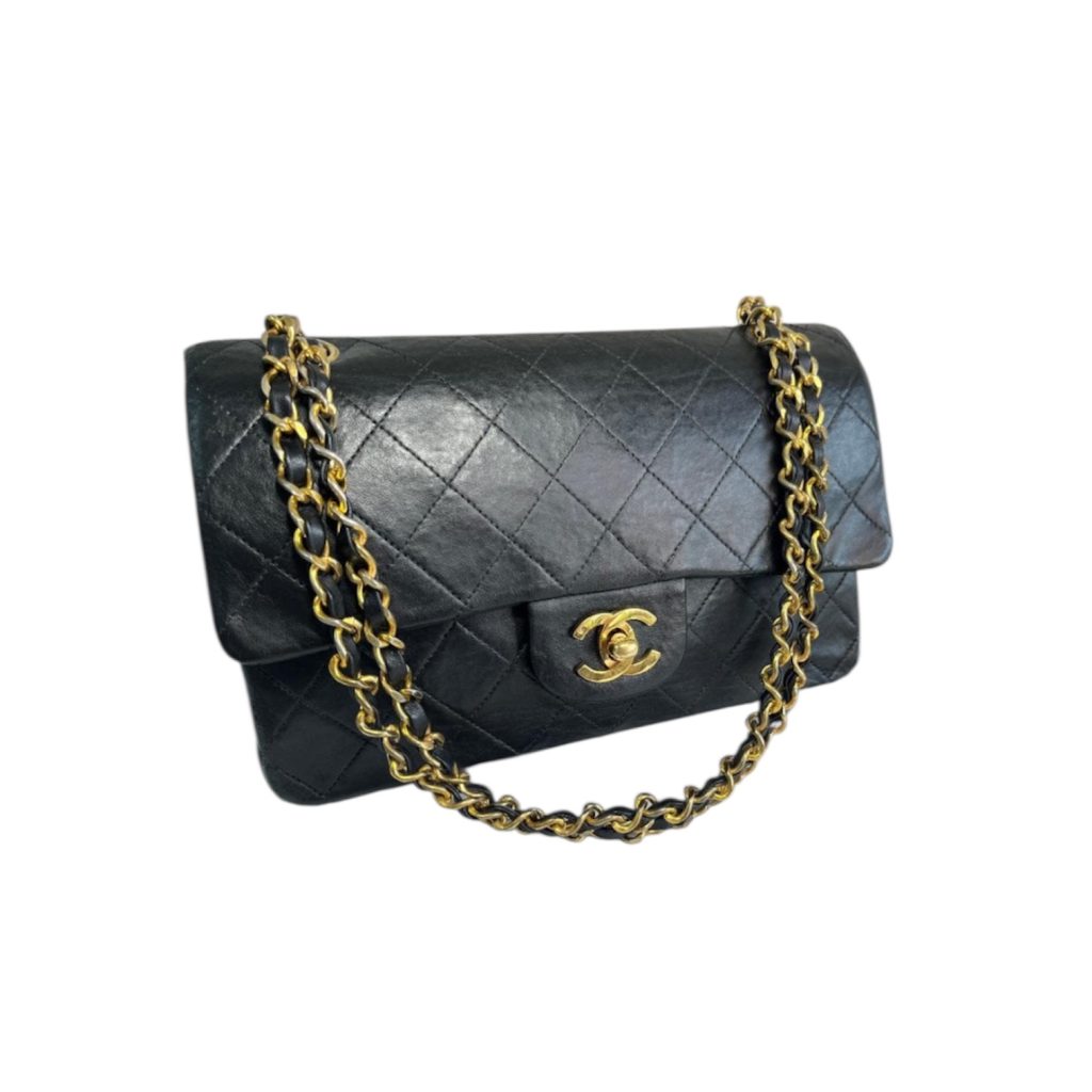 シャネル CHANEL マトラッセ キャビアスキン チェーンショルダー