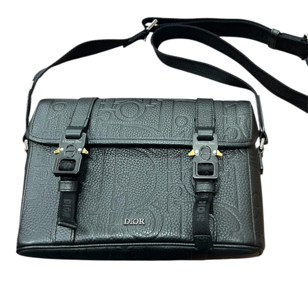 Dior Hit the Road フラップ付き メッセンジャーバッグ