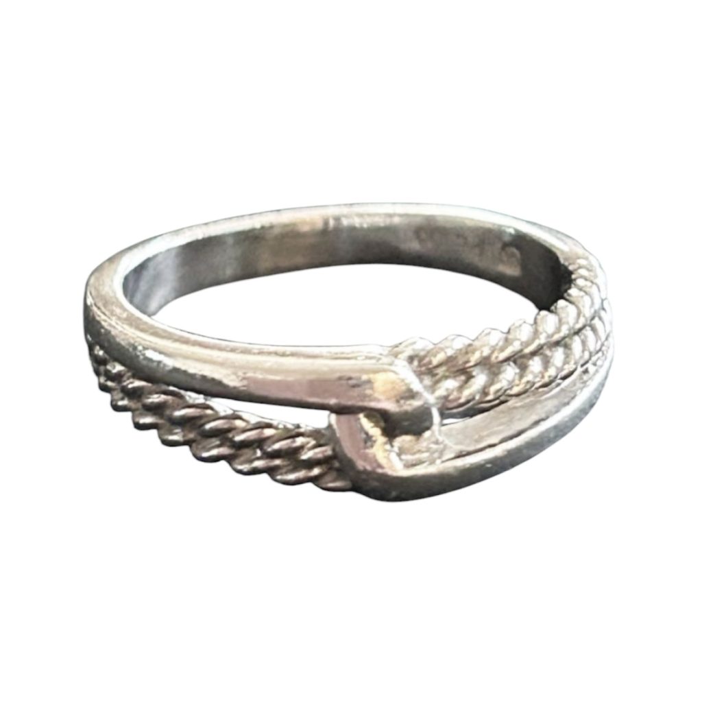 Pt900 デザインリング