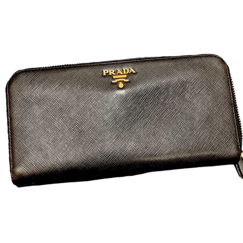 PRADA サフィアーノ ラウンドファスナー 財布