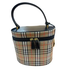 バーバリーバニティ