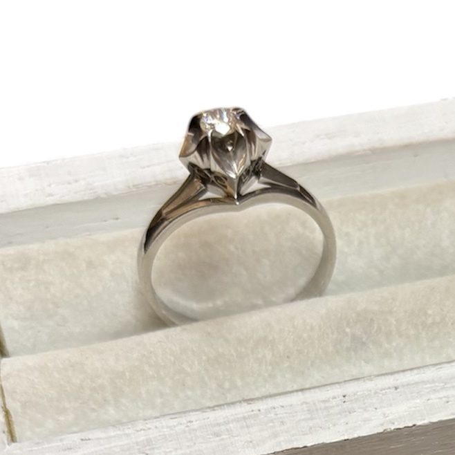 Pt900 プラチナ リング  ダイヤ ジュエリー 貴金属