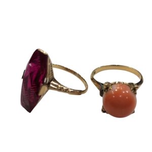 K18(18金)　リング　珊瑚、合成ルビー