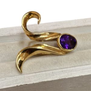 K18 18金 ゴールド ブローチ アメシスト アクセサリー ジュエリー 貴金属