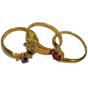 【K18 リング 3点 メレダイヤ付き】弘前市