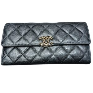 CHANEL シャネル キャビアスキン 長財布