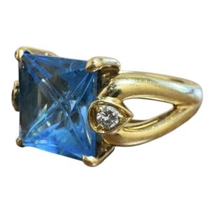 K18 (18金) リング ブルートパーズ付き