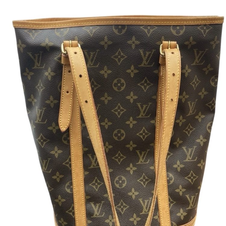 バケットGM モノグラム Louis Vuitton(M42236)【Dランク】