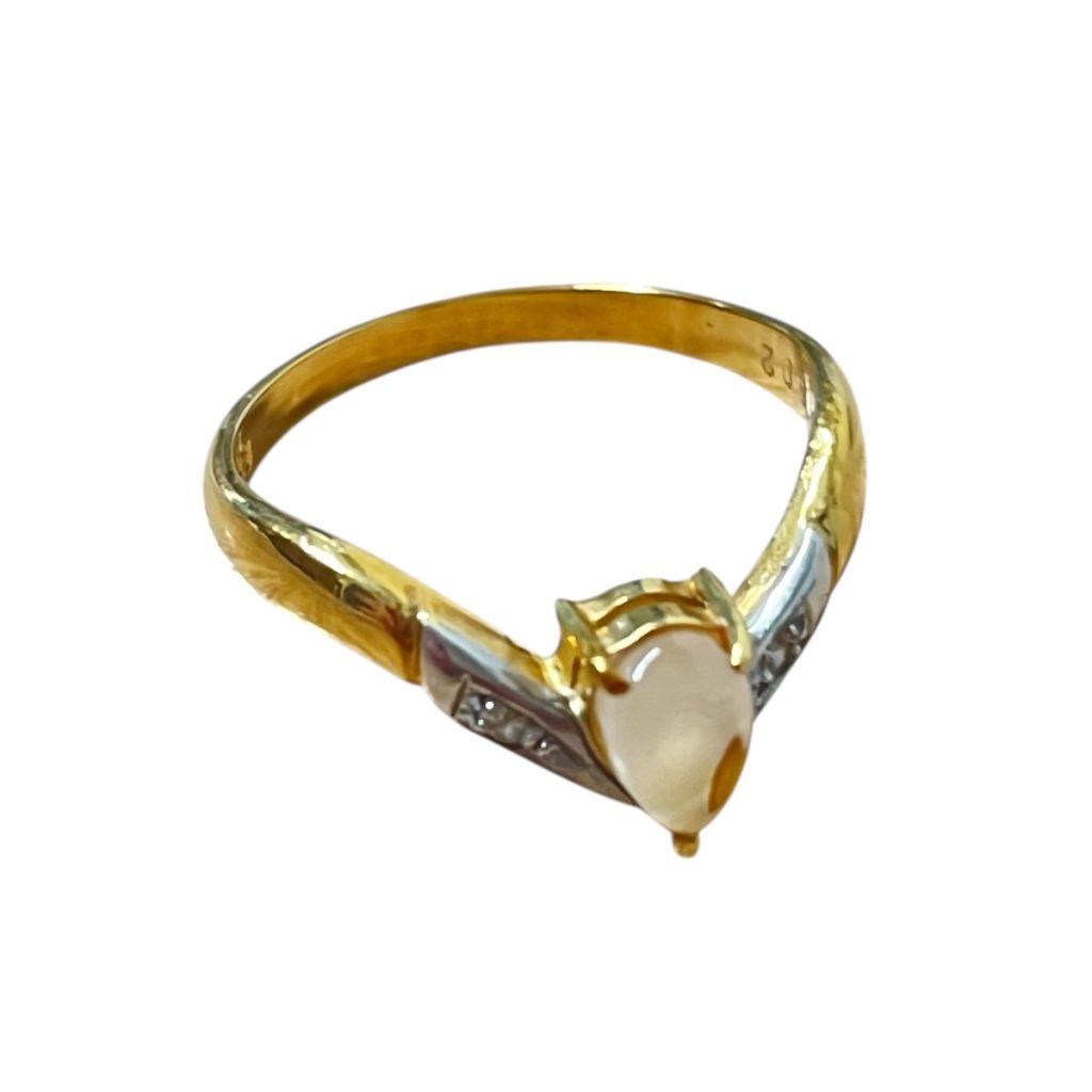 K18　ムーンストーンリング