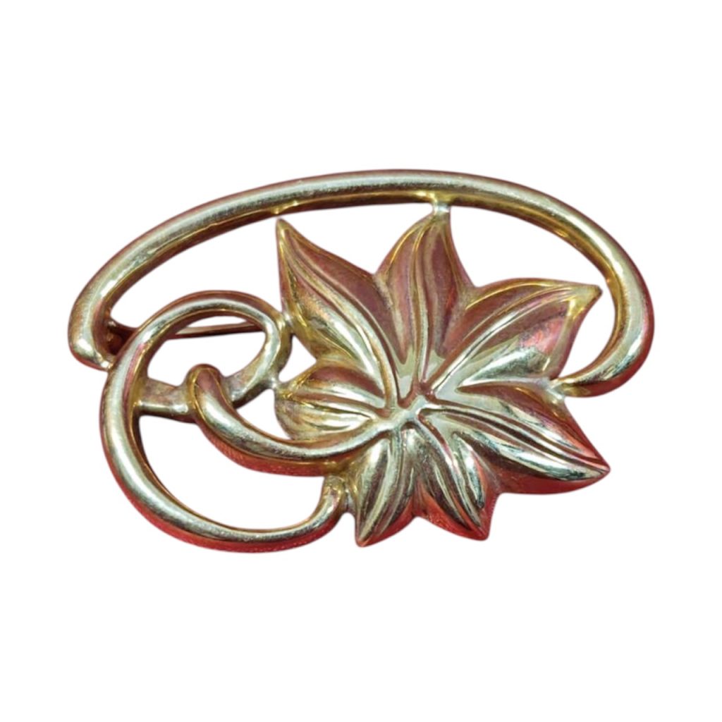 K18 18金 750 ブローチ