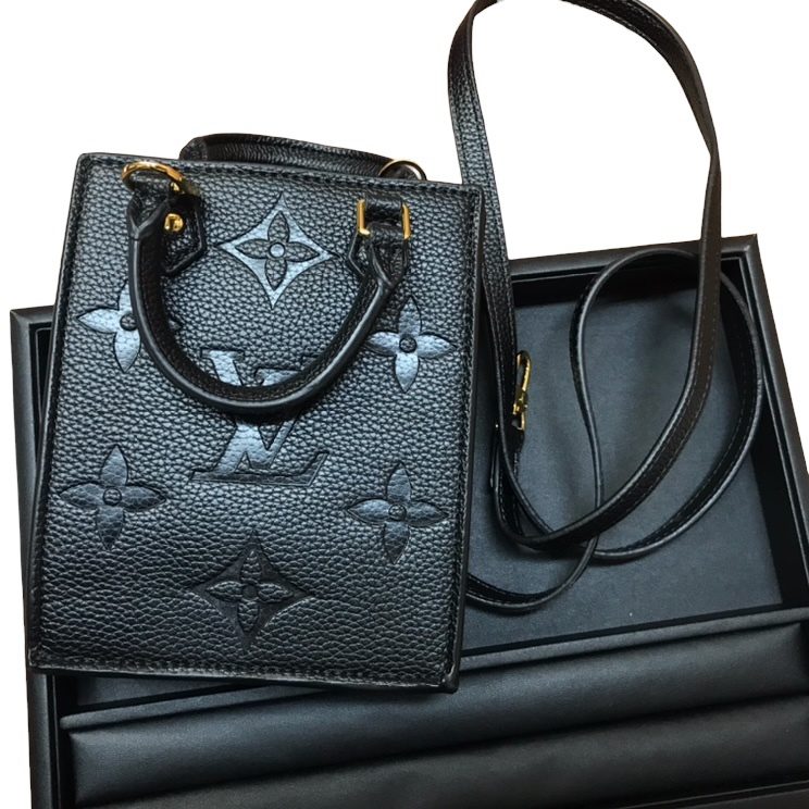 ルイ・ヴィトン モノグラム・アンプラント サックプラ