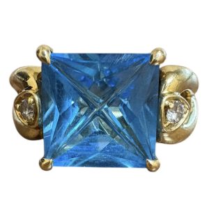 K18 ( 18金 )　ブルートパーズ　リング