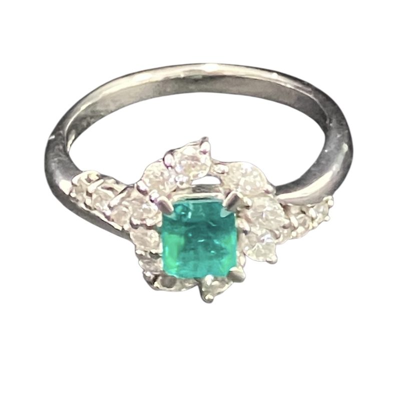 エメラルド メレダイヤ Pt900 プラチナ900 リング