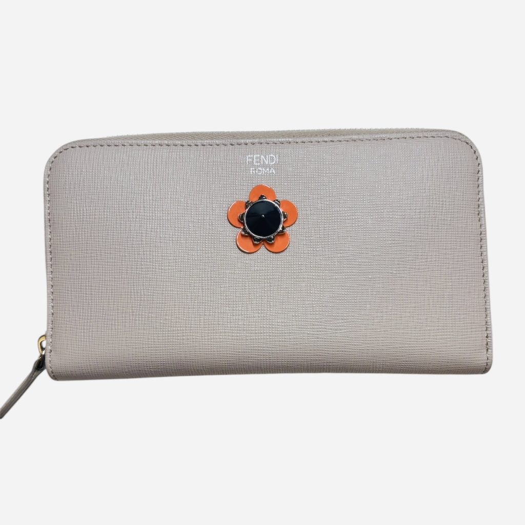 FENDI フェンディ 長財布  ブランド品