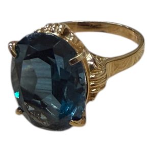 K18 18金 750 リング 石あり