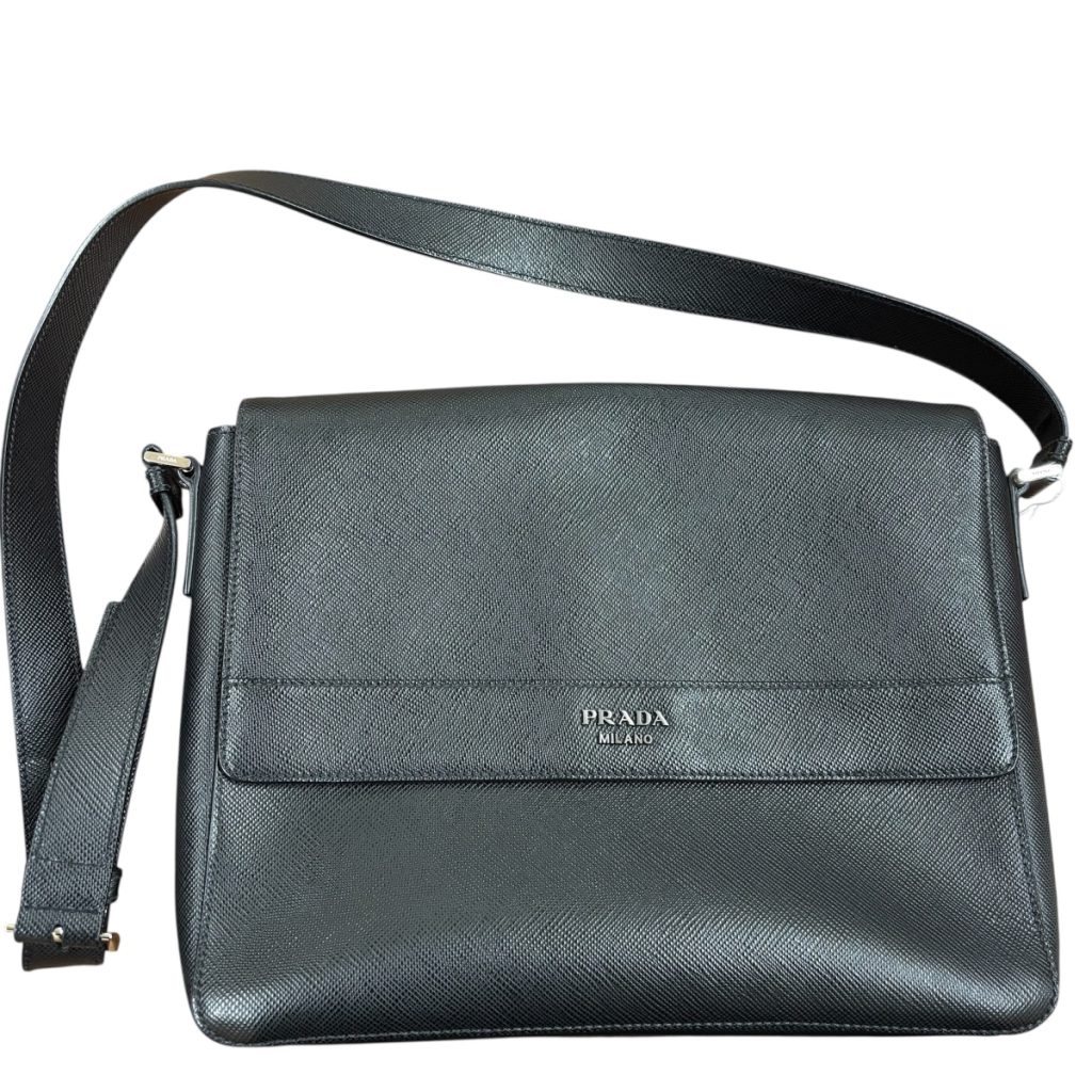 プラダ　サフィアーノ
