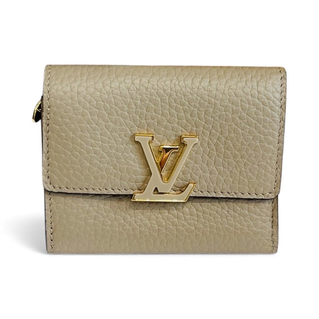 ルイヴィトン ポルトフォイユ カプシーヌ