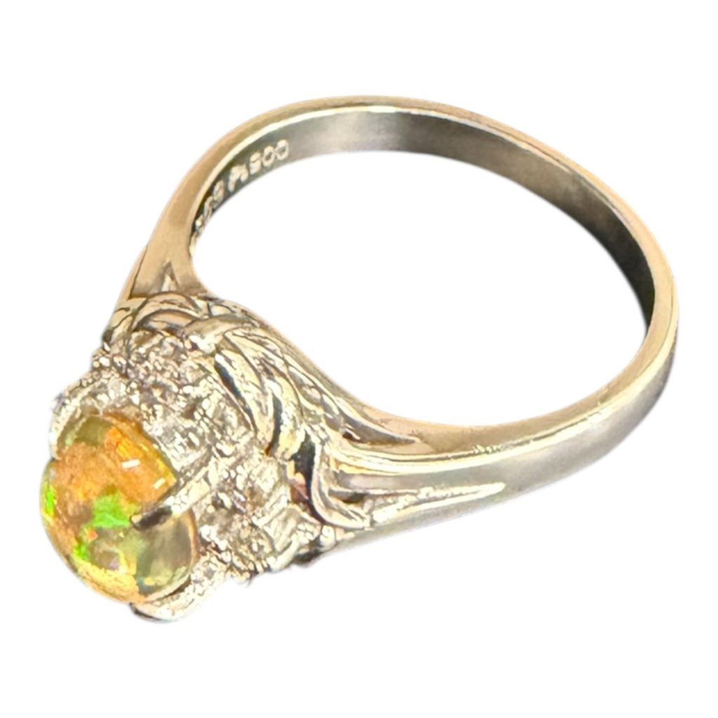 Pt900 プラチナ リング  石あり