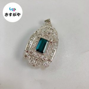 Pt900 ダイヤ、エメラルド付きトップ