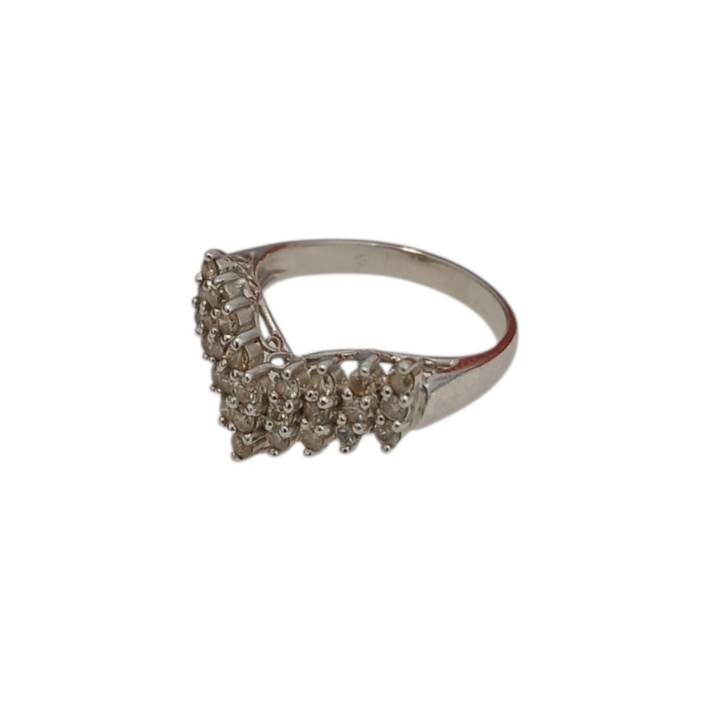 Pt900 プラチナ メレダイヤ付きリング