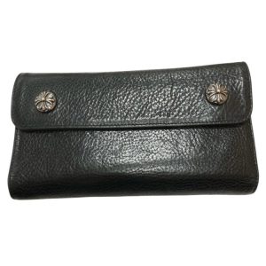 クロムハーツ WAVE クロスボタンウォレット