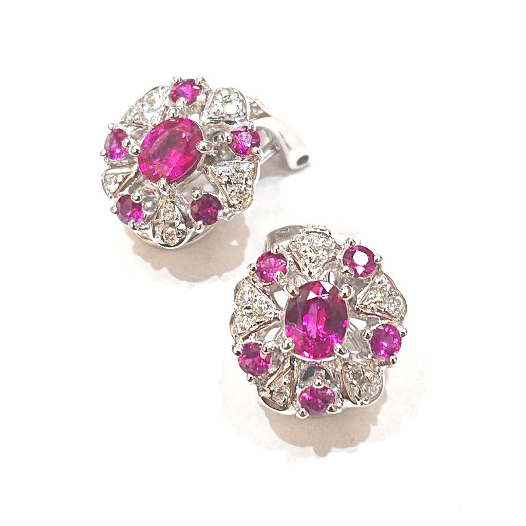 K14WG ルビー メレダイヤモンド イヤリング