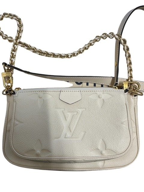 ルイヴィトン　アンプラント　ミュルティポシェットアクセソワール