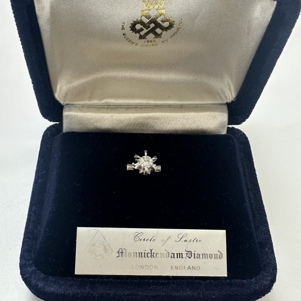 モニッケンダム　ダイヤモンドリング