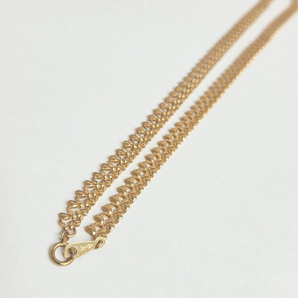 K18（18金）ネックレス