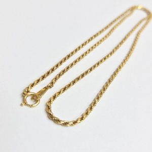 K18（18金）ネックレス