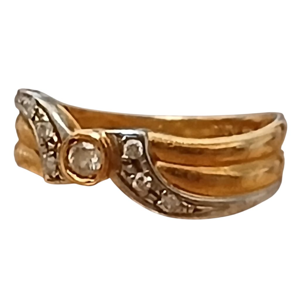 K18（18金・750）× Pt900（プラチナ900）メレダイヤモンド コンビ リング