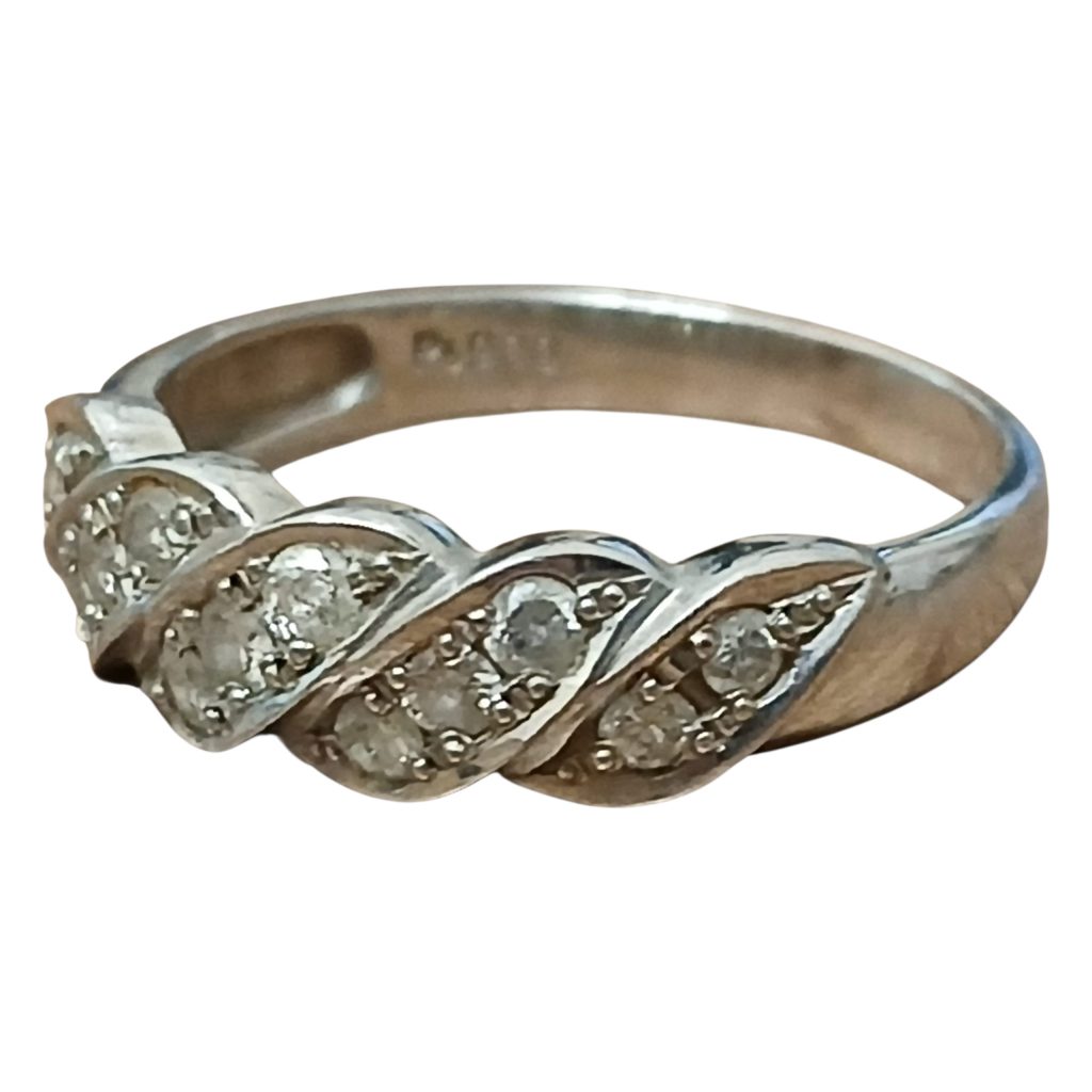 Pt900（プラチナ900）メレダイヤモンド リング